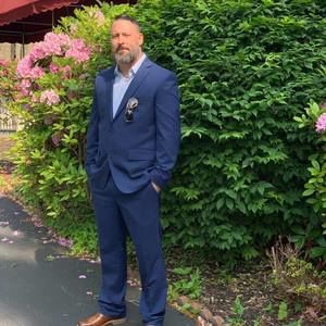 Meet your Posher, Eric